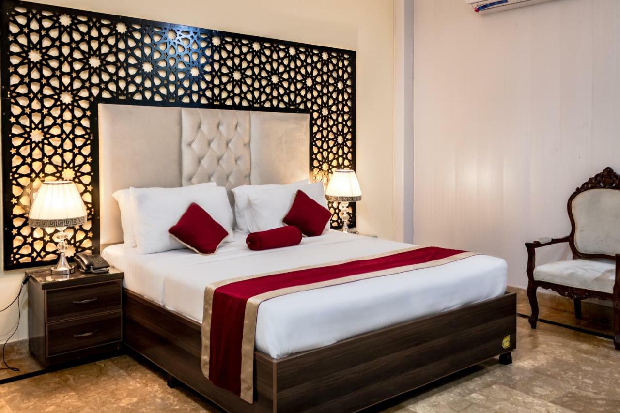 Rose Palace Hotel Lahore Bagian luar foto