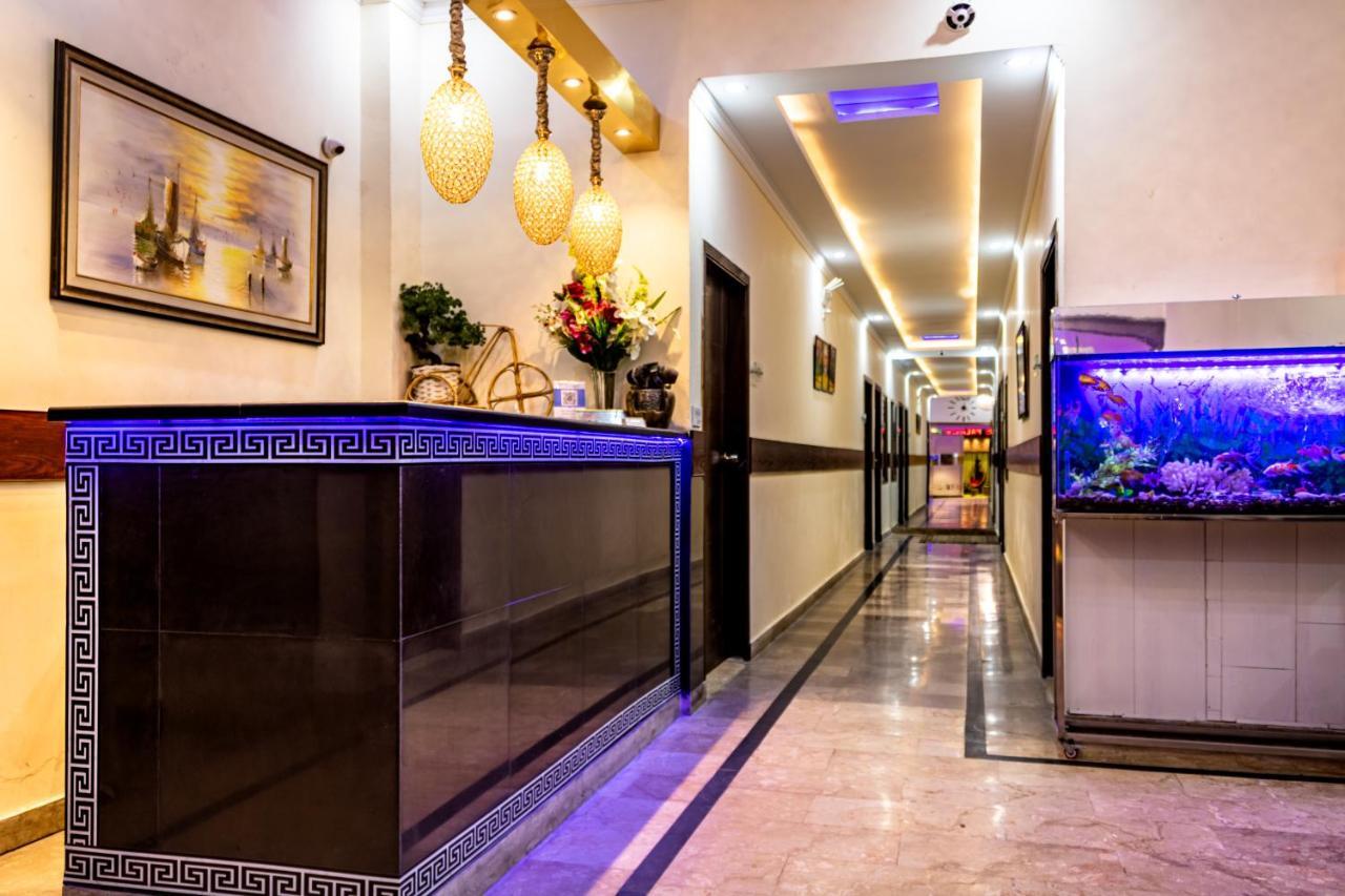 Rose Palace Hotel Lahore Bagian luar foto