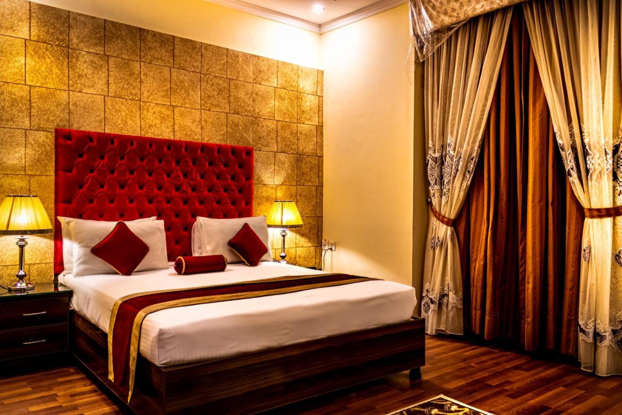 Rose Palace Hotel Lahore Bagian luar foto
