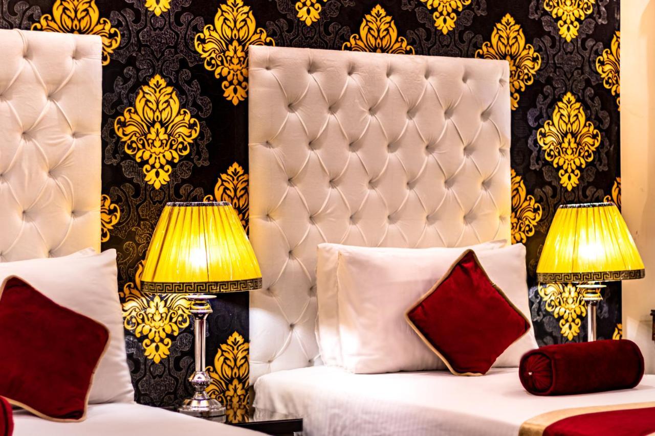 Rose Palace Hotel Lahore Bagian luar foto